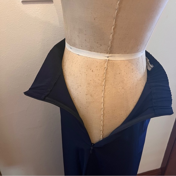 Permanent Collection by One of a Kind Maci Skirt Navy S - Picture 5 of 7